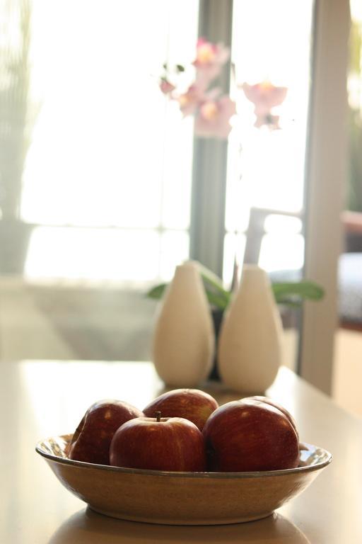 Tlv Suites By The Sea - 2 Rooms Tel Aviv Exteriör bild