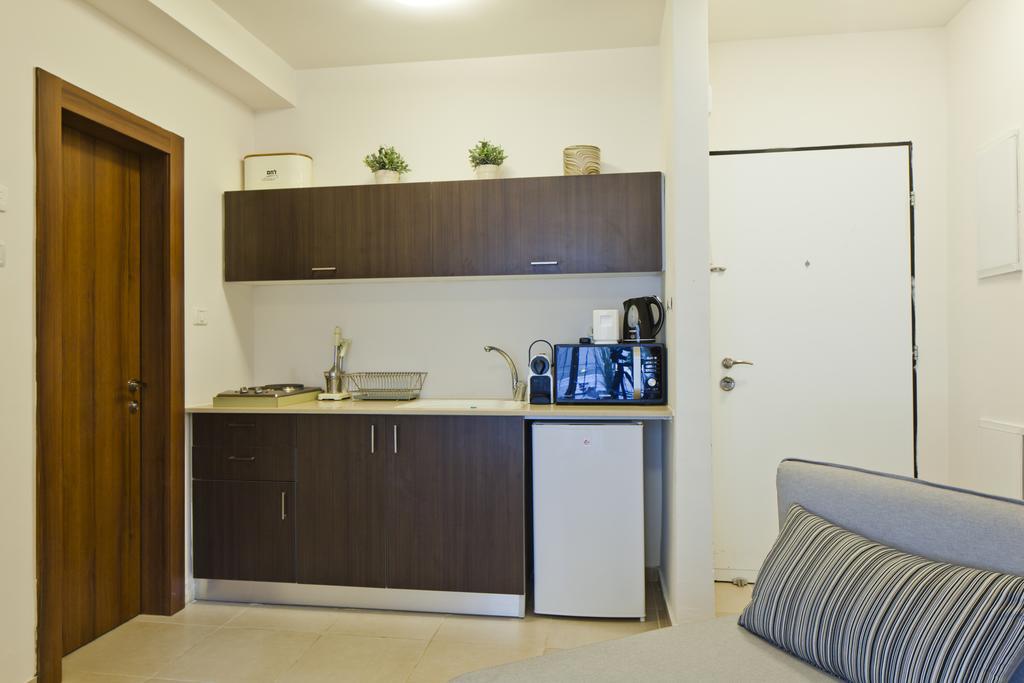 Tlv Suites By The Sea - 2 Rooms Tel Aviv Exteriör bild
