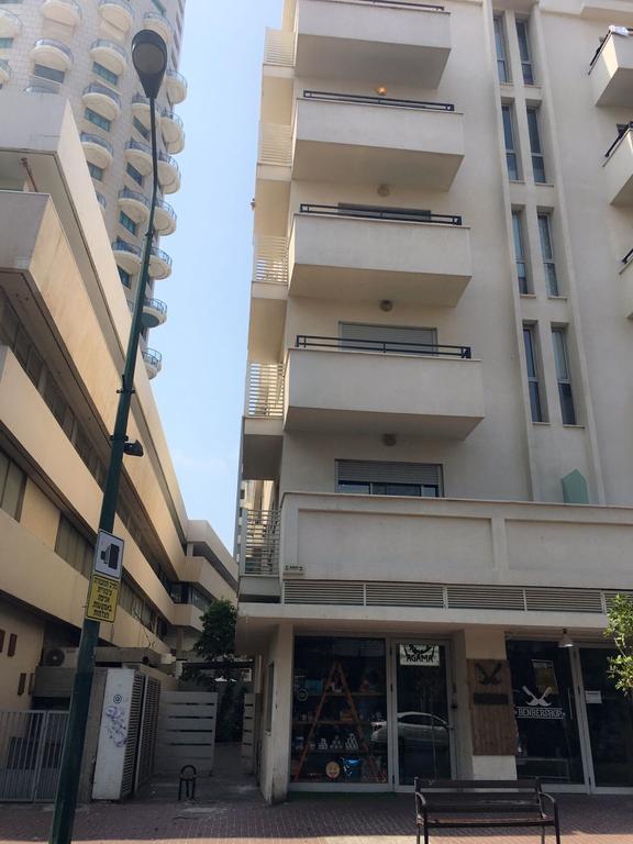 Tlv Suites By The Sea - 2 Rooms Tel Aviv Exteriör bild